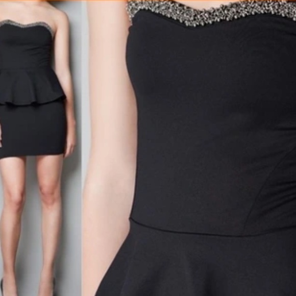 Zara Holiday Black Sweetheart Mini Dress beading detail - Picture 2 of 9
